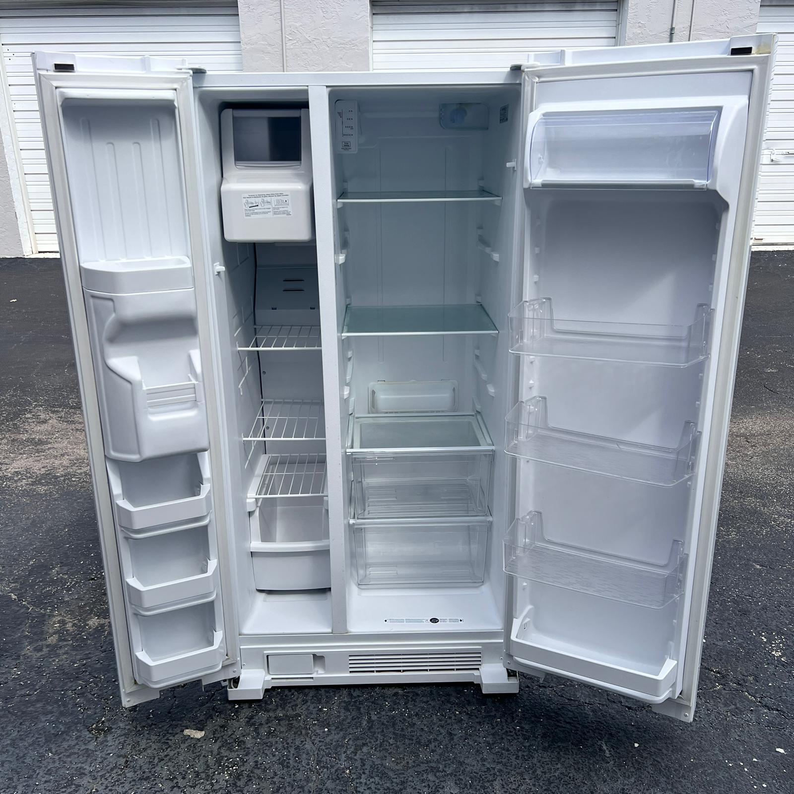 Amana Side by Side Refrigerator Amana Side by Side Refrigerator